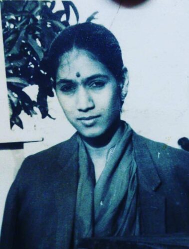 Amita Khopkar old