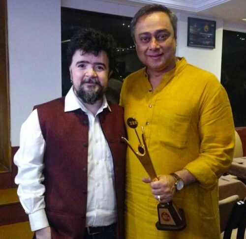 Sachin Khedekar with award