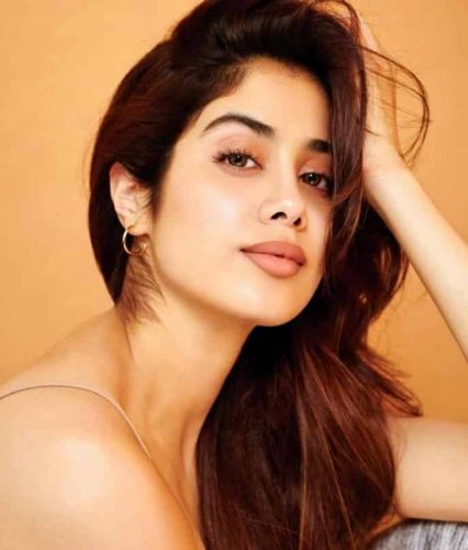Janhvi Kapoor Net Worth, Age, Family, Boyfriend, Biography, and More