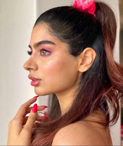 Khushi Kapoor Net Worth, Age, Family, Boyfriend, Biography, and More