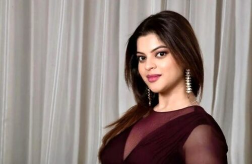Sneha Wagh Net Worth, Age, Family, Boyfriend, Biography, and More