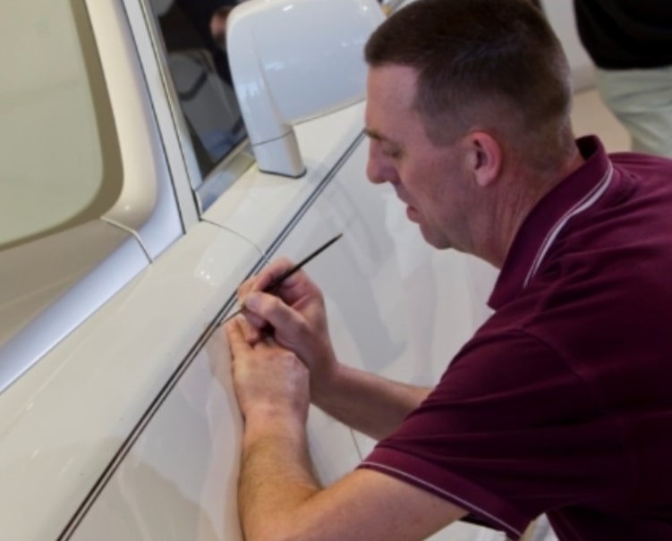 One Man Paints Stripes In All The Rolls-Royce Cars