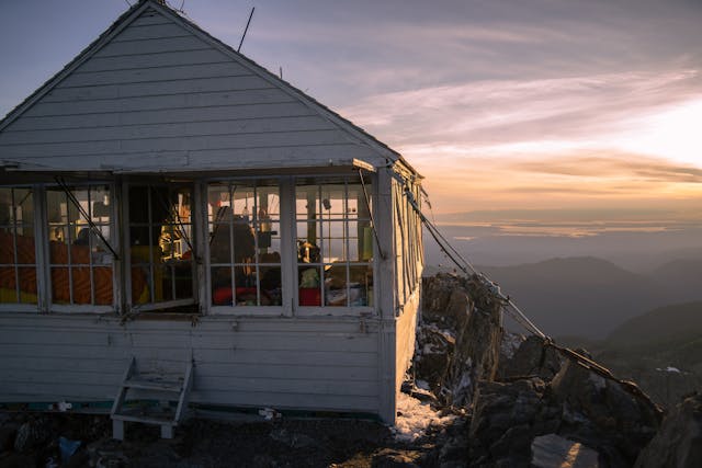 The Three Fingers Lookout